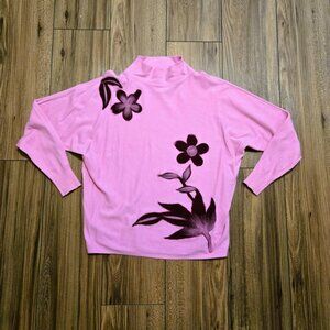 640. Aaeda Beautiful Sweater Size Med